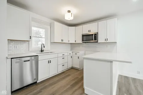 4213 Kingsley Drive Indianapolis IN 46205