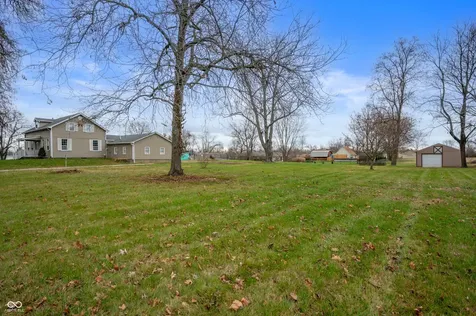 10021 N State Road 9 Road N Hope IN 47246