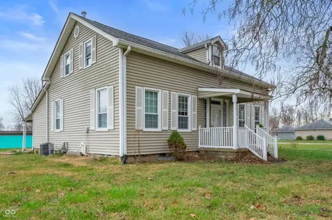 10021 N State Road 9 Road N Hope IN 47246