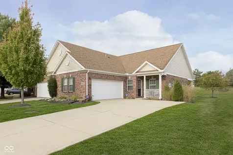 5225 Dunewood Way Avon IN 46123