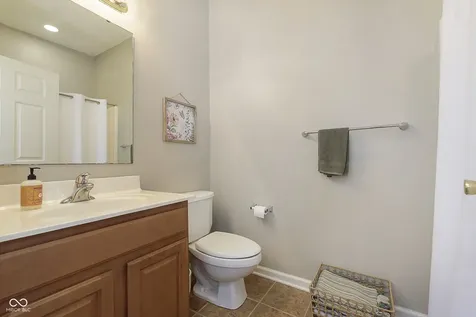 5225 Dunewood Way Avon IN 46123