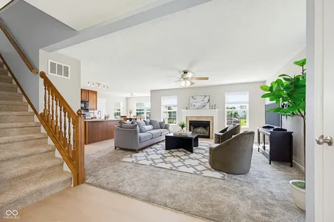 8569 Coppel Lane Indianapolis IN 46259