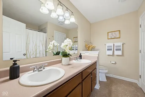 8569 Coppel Lane Indianapolis IN 46259