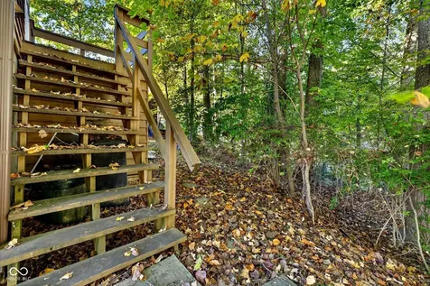 7759 N Lakeview Drive Unionville IN 47468