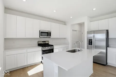 7081 Jackson Drive Cumberland IN 46229