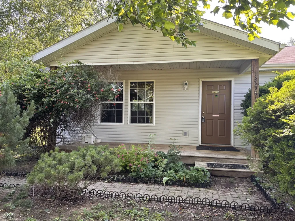 3758 S Walter Avenue Bloomington IN 47403