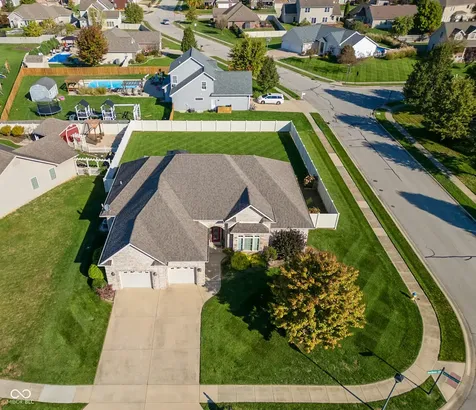 2812 Sunflower Court Columbus IN 47201