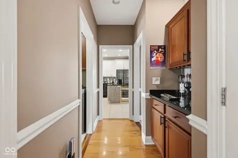 2812 Sunflower Court Columbus IN 47201