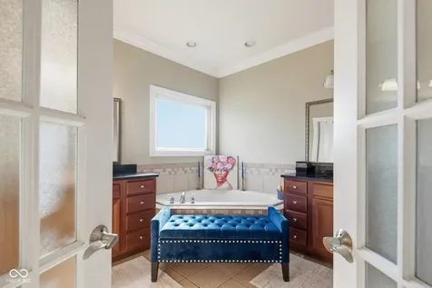 2812 Sunflower Court Columbus IN 47201