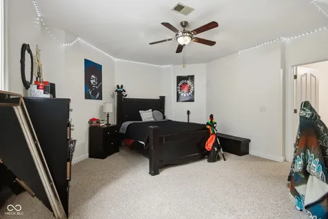 2812 Sunflower Court Columbus IN 47201