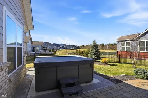 11648 Flynn Place Noblesville IN 46060