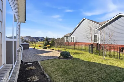 11648 Flynn Place Noblesville IN 46060