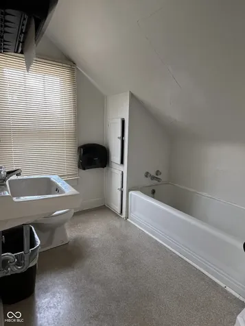 307 Cottage Avenue Anderson IN 46012