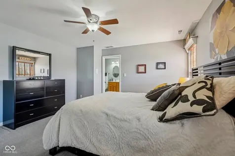 933 Amesbury Court Indianapolis IN 46217
