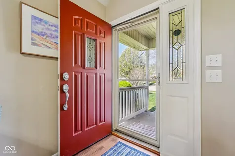 933 Amesbury Court Indianapolis IN 46217