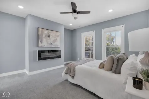 115 Charlotte Place Indianapolis IN 46202