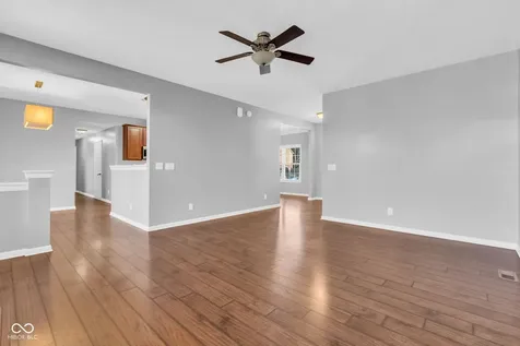 1394 Longleaf Street Avon IN 46123