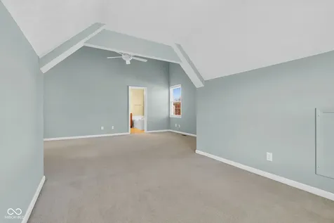 1394 Longleaf Street Avon IN 46123