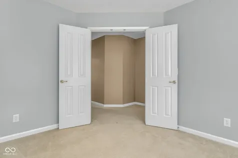 1394 Longleaf Street Avon IN 46123