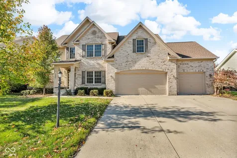 1394 Longleaf Street Avon IN 46123