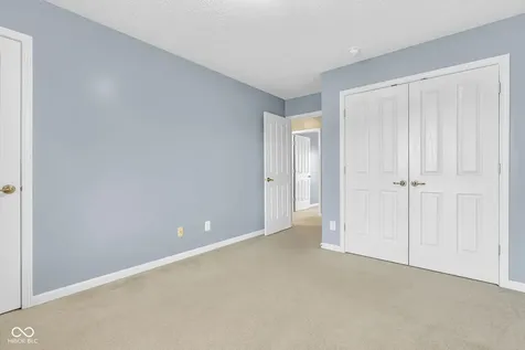 1394 Longleaf Street Avon IN 46123
