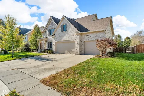 1394 Longleaf Street Avon IN 46123