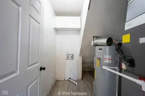 6054 E 16th Street Indianapolis IN 46219