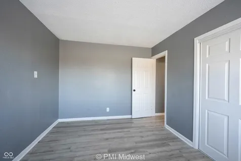 6054 E 16th Street Indianapolis IN 46219
