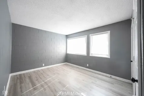 6054 E 16th Street Indianapolis IN 46219