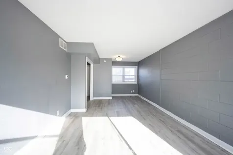 6054 E 16th Street Indianapolis IN 46219