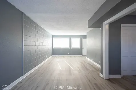 6054 E 16th Street Indianapolis IN 46219