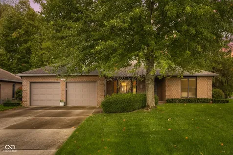 1141 Pintail Court Columbus IN 47201