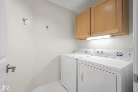 1141 Pintail Court Columbus IN 47201