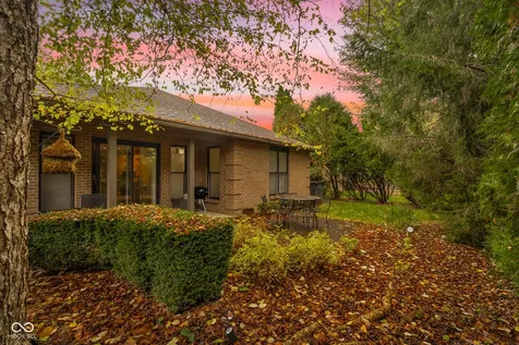 1141 Pintail Court Columbus IN 47201