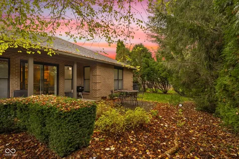1141 Pintail Court Columbus IN 47201