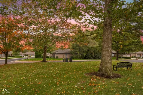1141 Pintail Court Columbus IN 47201