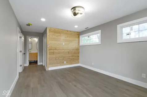 33 N Gray Street Indianapolis IN 46201