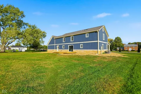 731 W 600 N Whiteland IN 46184