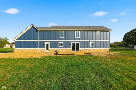 731 W 600 N Whiteland IN 46184