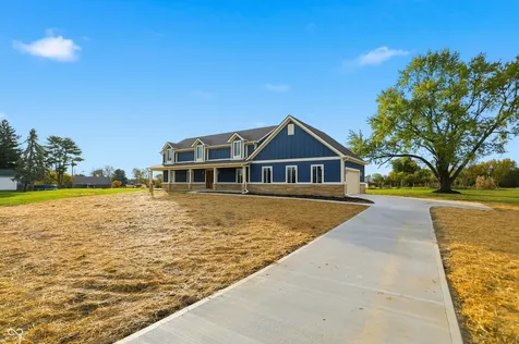 731 W 600 N Whiteland IN 46184