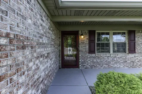 2913 S Wind Chime Circle Greenwood IN 46143