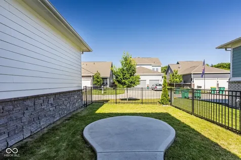 15516 Heatherbank Drive Westfield IN 46074