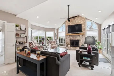12629 Old Stone Drive Indianapolis IN 46236