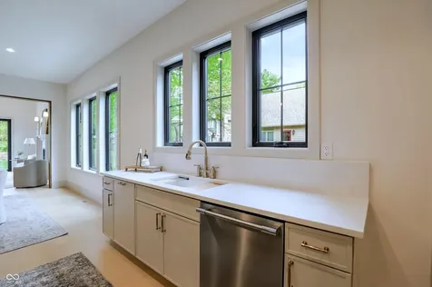 10415 Westfield Boulevard Carmel IN 46280