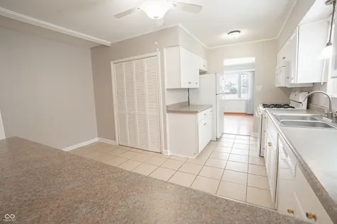 561 W 13th Street Indianapolis IN 46202