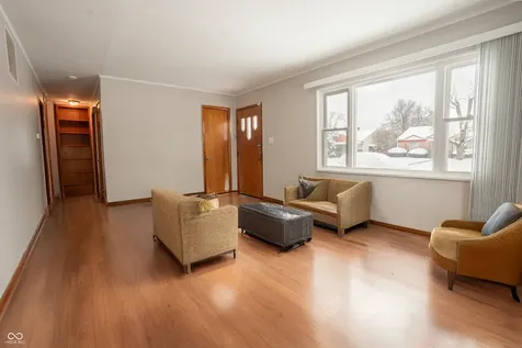 561 W 13th Street Indianapolis IN 46202