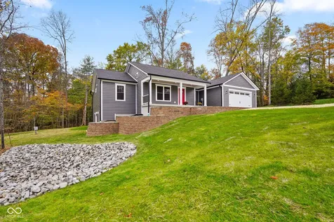 175 Pine Valley Court Nashville IN 47448