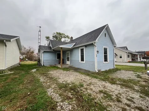 259 N Pine Street Morgantown IN 46160