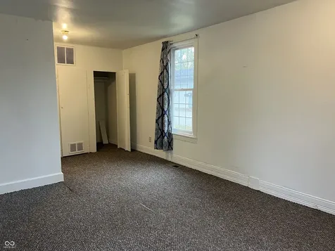 259 N Pine Street Morgantown IN 46160