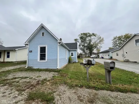 259 N Pine Street Morgantown IN 46160